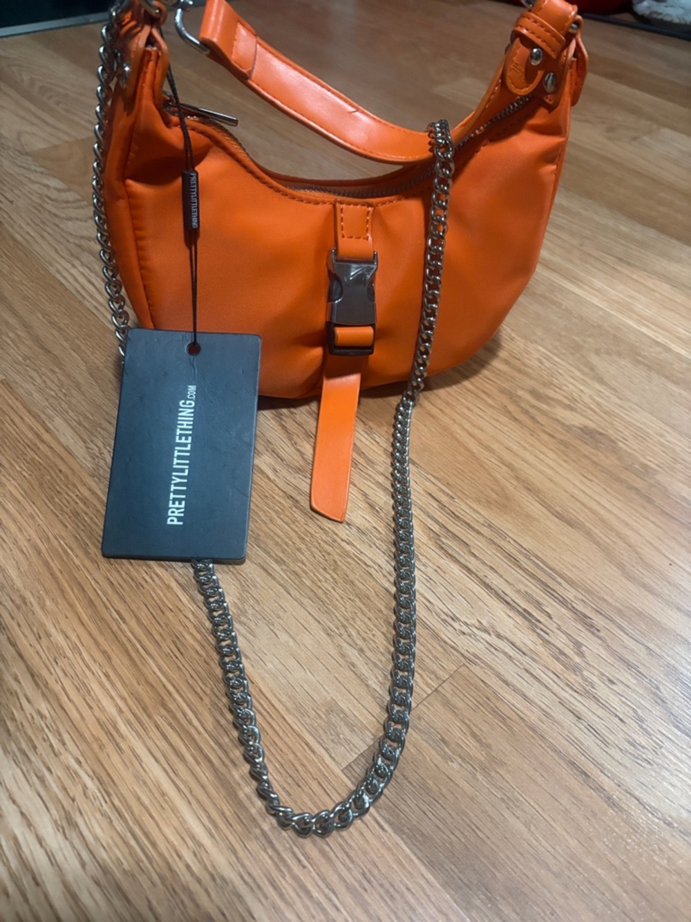 PrettyLittleThing Bright Orange Chain Shoulder Bag